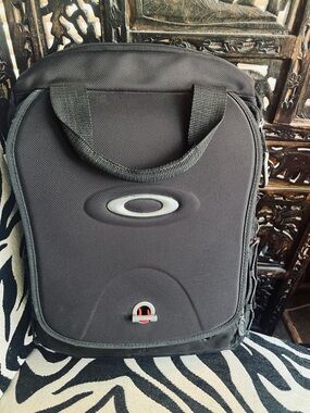Oakley Black Industrial Compact computer Bag Travel